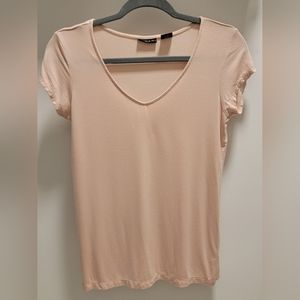 Tahari T-Shirt